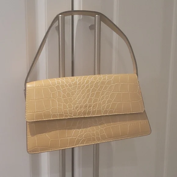 Guess Purse - Picture 2 of 4